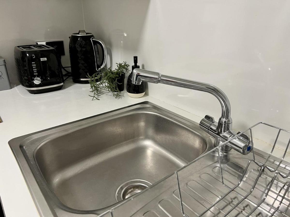 Charming 1Br Next To The Lanes By Sullivan Stays Brighton Bagian luar foto
